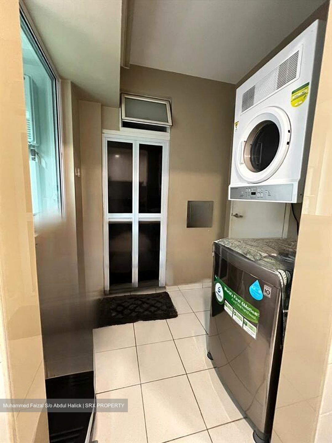 The Esparis (D18), Condominium #635137171